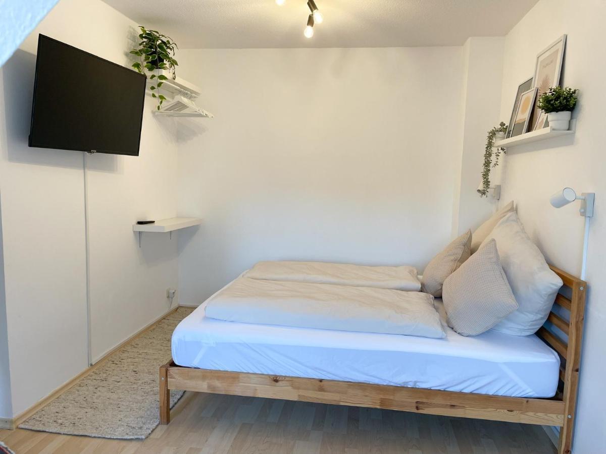 Nami - Robin - Helle Apartments Mitten In Der Stadt Memmingen Exteriör bild