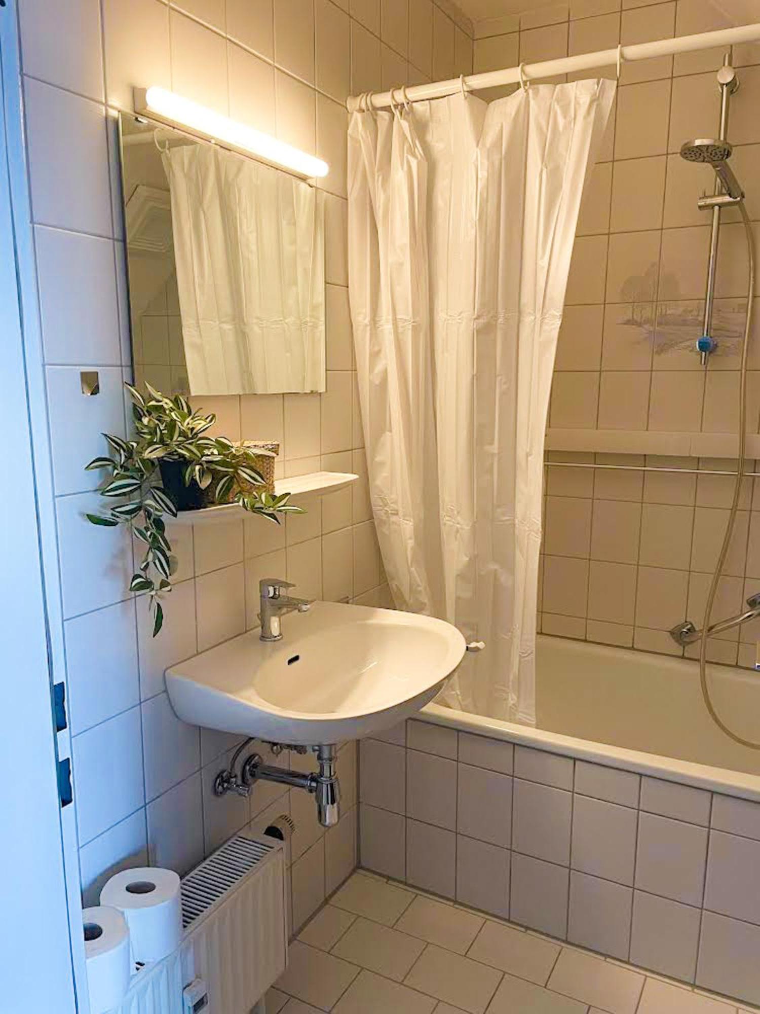 Nami - Robin - Helle Apartments Mitten In Der Stadt Memmingen Exteriör bild