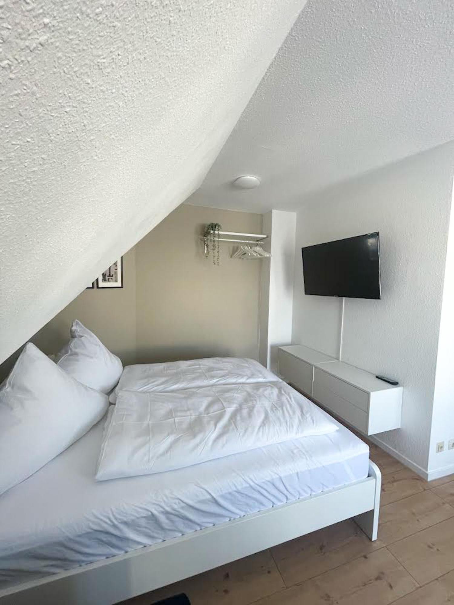 Nami - Robin - Helle Apartments Mitten In Der Stadt Memmingen Exteriör bild